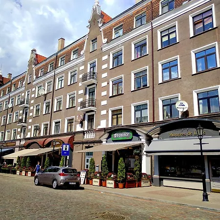 Heart Of Old-town *